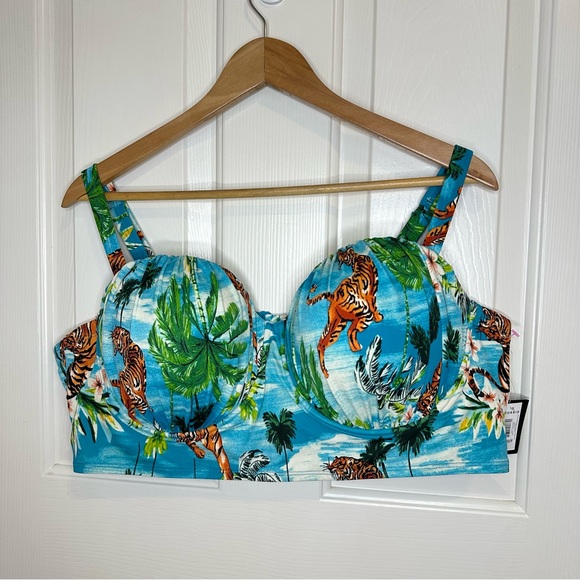 NWT Torrid Tiger Tropic Lightly Lined Mid Coverage Top + Swim Skirt Set 3X DD/F - Picture 2 of 14